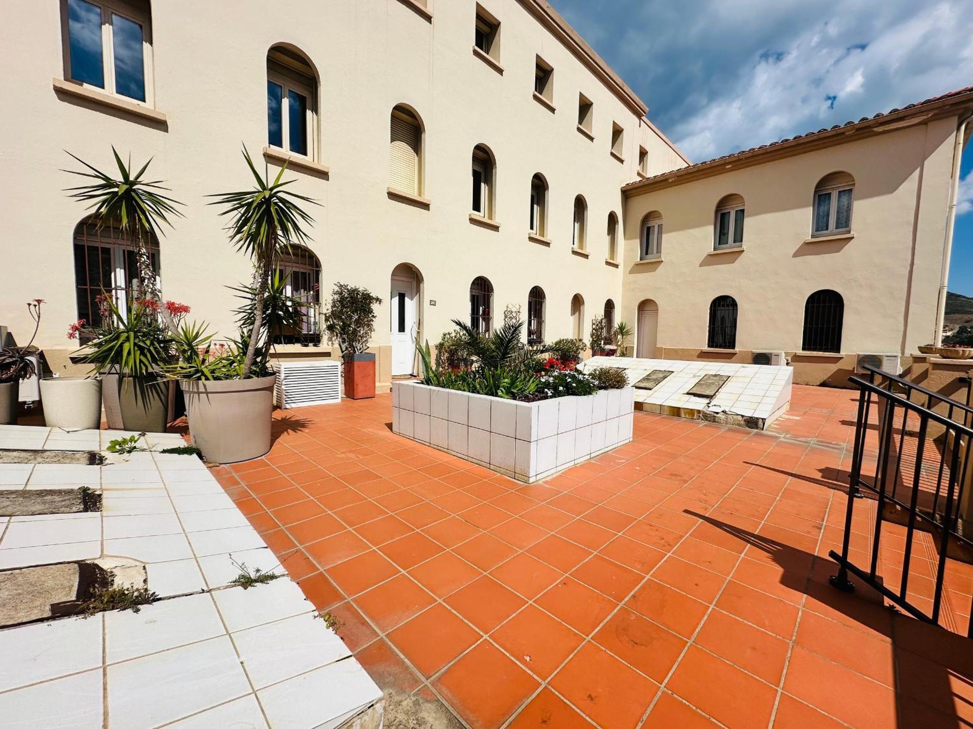 Appartement En Duplex 4 Couchages Au Coeur De Port-Vendres, Face A La Place De L'Obelisque - Fr-1-309-337 Port Vendres Exteriér fotografie