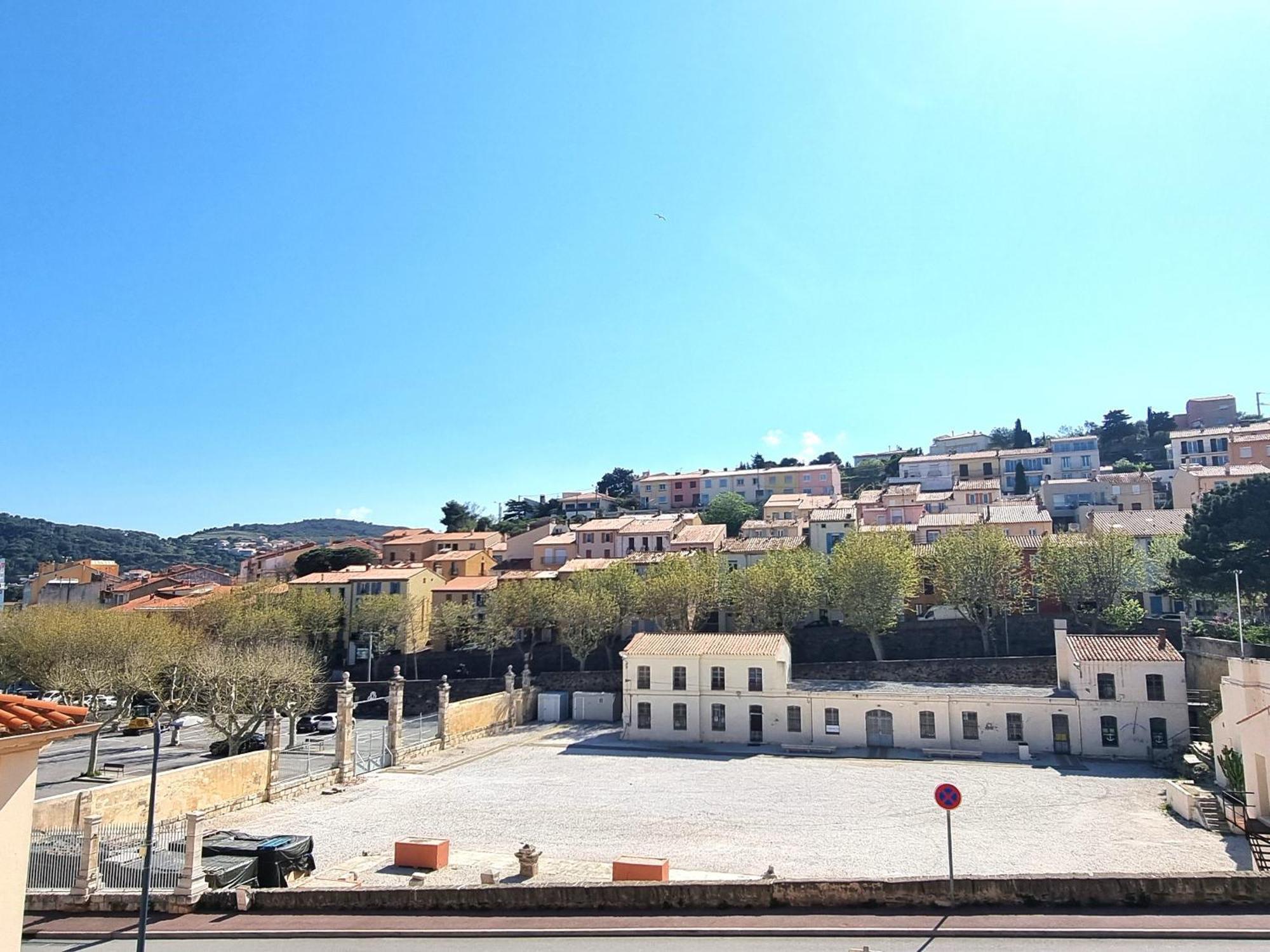 Appartement En Duplex 4 Couchages Au Coeur De Port-Vendres, Face A La Place De L'Obelisque - Fr-1-309-337 Port Vendres Exteriér fotografie